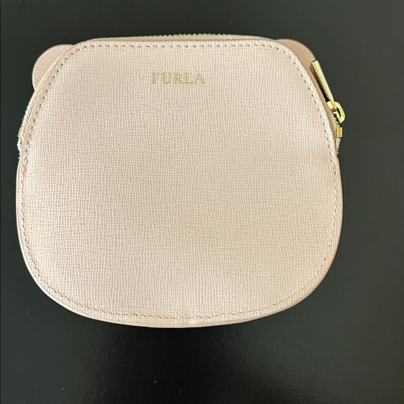 Furla Bear Coin Purse Cream/Black Sunglasses – NWT Chic Mini Designer Pouch - Picture 6 of 17